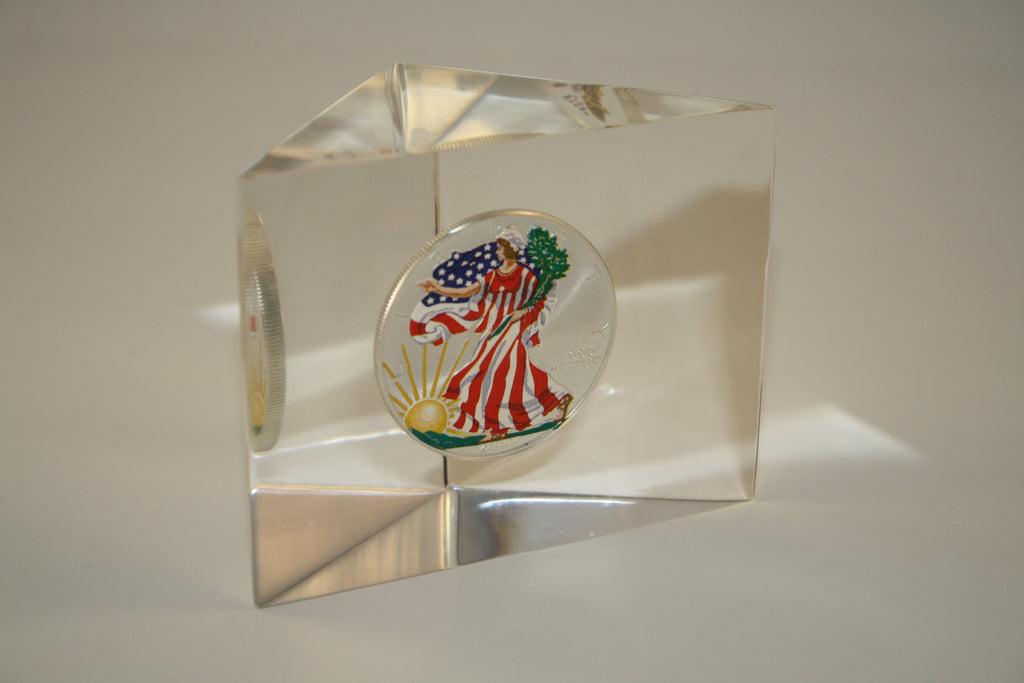 2001 American Silver Eagle 1 oz COLORIZED Coin Lucite Paperweight Triangular