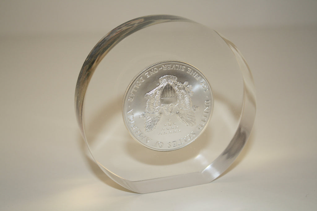 DALE EARNHARDT SR 2001 1 oz American Silver Eagle Colorized Coin Lucite Paperweight