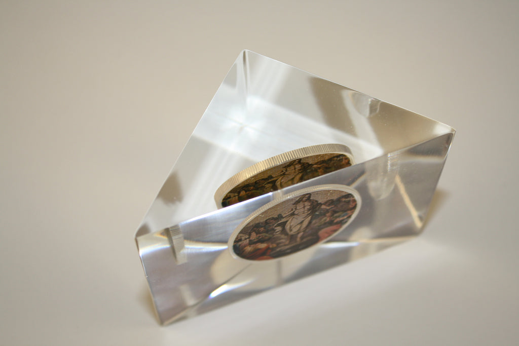 JESUS RESURRECTION U.S. Silver Eagle Colorize Coin Lucite Paperweight Triangular
