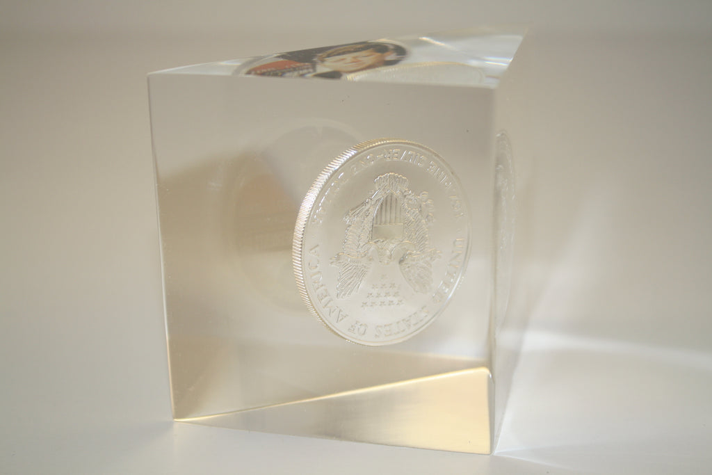 JOHN KENNEDY American Silver Eagle Colorized Coin Lucite Paperweight Triangular